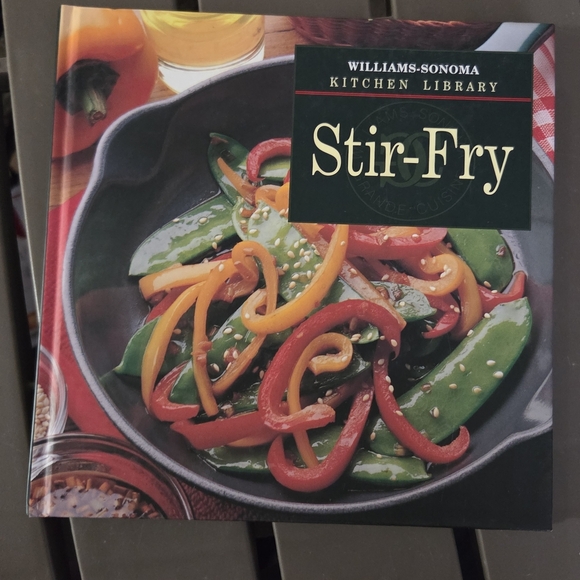 Williams Sonoma Other - Williams Sonoma Stir-Fry Cookbook - Green and Red Cover